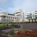 Happy Birthday Richard Meier! Happy Birthday Richard Meier! The Getty Center, Los Angeles, California. Imagen Cortesía de Sheila Thomson, Flickr User sheilaellen