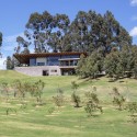 Casa Los Chillos / Diez + Muller Arquitectos Casa Los Chillos / Diez + Muller Arquitectos © Sebastían Crespo Camacho