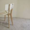 Silla Naked / Outofstock Silla Naked / Outofstock Cortesía de outofstock
