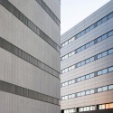 New SPEE Headquarters In Huelva / UNIA Arquitectos New SPEE Headquarters In Huelva / UNIA Arquitectos © Fernando Alda