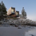 Two Hulls / Mackay-Lyons Sweetapple Architects Two Hulls / Mackay-Lyons Sweetapple Architects © Greg Richardson