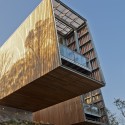 Two Hulls / Mackay-Lyons Sweetapple Architects Two Hulls / Mackay-Lyons Sweetapple Architects © Greg Richardson