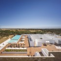 Ecork Hotel / José Carlos Cruz - Arquitecto Ecork Hotel / José Carlos Cruz - Arquitecto © FG+SG – Fernando Guerra, Sérgio Guerra