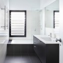 Yarra Street House / Julie Firkin Architects Yarra Street House / Julie Firkin Architects © Christine Francis