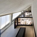 Los Angeles Museum of the Holocaust / Belzberg Architects Los Angeles Museum of the Holocaust / Belzberg Architects © Iwan Baan