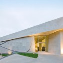 Los Angeles Museum of the Holocaust / Belzberg Architects Los Angeles Museum of the Holocaust / Belzberg Architects © Iwan Baan