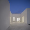 Casa em Fontinha / Manuel Aires Mateus + SIA arquitectura Casa em Fontinha / Manuel Aires Mateus + SIA arquitectura © FG+SG - architectural photography