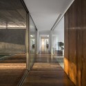 The Hill Cork House / Contaminar Arquitectos The Hill Cork House / Contaminar Arquitectos © FG+SG - Fernando Guerra + Sergio Guerra