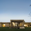 The Hill Cork House / Contaminar Arquitectos The Hill Cork House / Contaminar Arquitectos © FG+SG - Fernando Guerra + Sergio Guerra