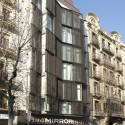 Hotel The Mirror Barcelona / GCA Arquitectes Hotel The Mirror Barcelona / GCA Arquitectes © Jordi Miralles