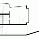 Casa Um / Terra e Tuma Arquitetos Associados Casa Um / Terra e Tuma Arquitetos Associados Corte