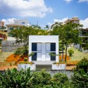 Casa Um / Terra e Tuma Arquitetos Associados Casa Um / Terra e Tuma Arquitetos Associados © Pedro Kok