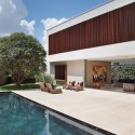 AH House / Studio Guilherme Torres AH House / Studio Guilherme Torres © MCA Estudio