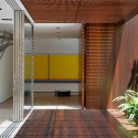 AH House / Studio Guilherme Torres AH House / Studio Guilherme Torres © MCA Estudio