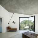 House in LLavaneres / MIRAG ArquitecturaiGestió House in LLavaneres / MIRAG ArquitecturaiGestió © Jordi Surroca