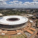 Iluminación de los Estadios de la Copa Mundial FIFA 2014 por Schréder Iluminación de los Estadios de la Copa Mundial FIFA 2014 por Schréder Estadio Nacional en Brasilia. Image © Portal da Copa/ME