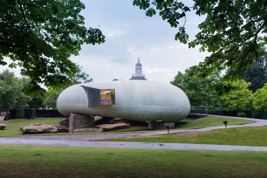Critical Round-Up: 2014 Serpentine Pavilion / Smiljan Radic